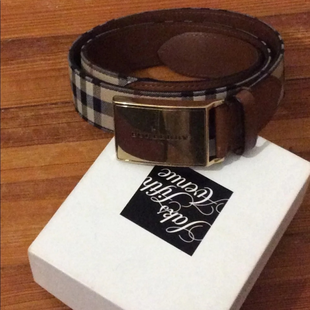Burberry belt